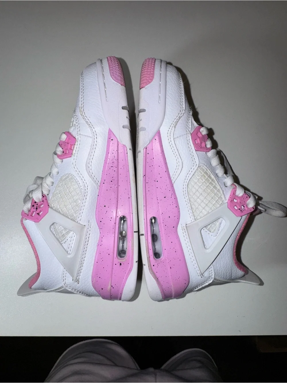 Air Jordan 4 Pink Retro- Pink Oreo